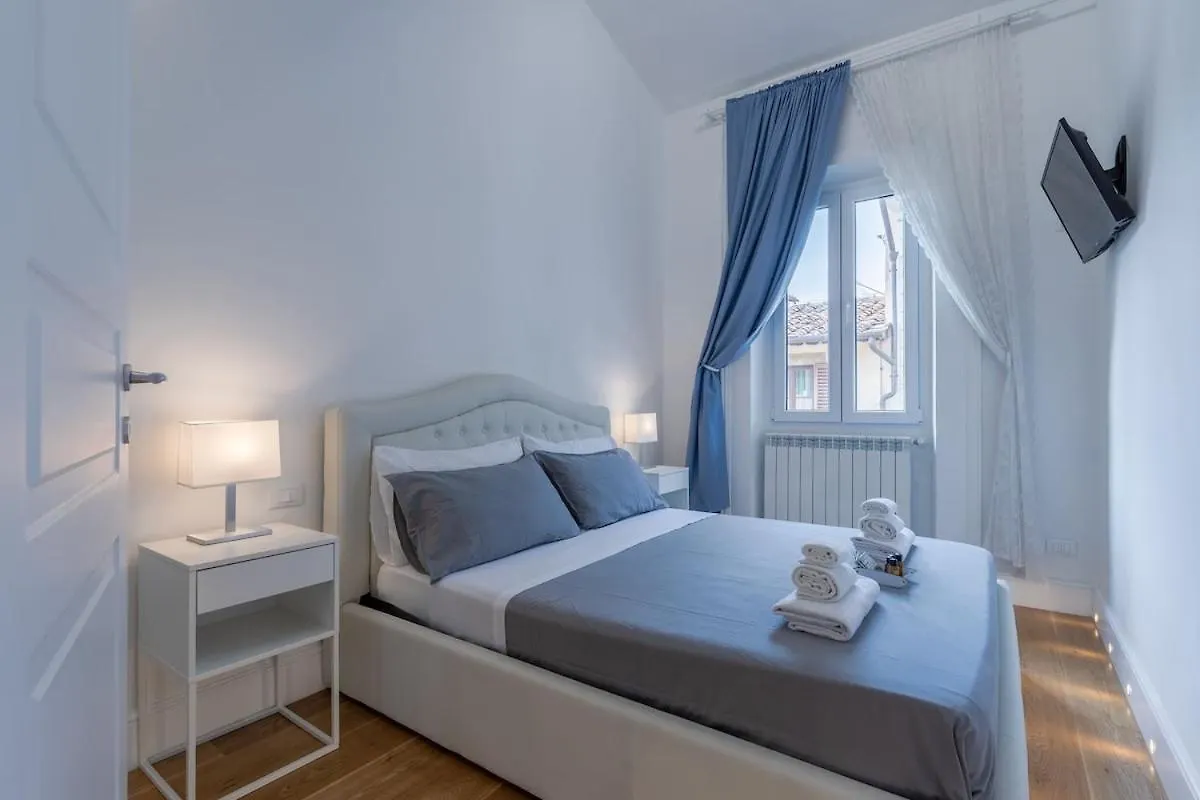 4Season Flat 2 Bedrooms 10 Min Walk From The Cathedral Florence Apartment